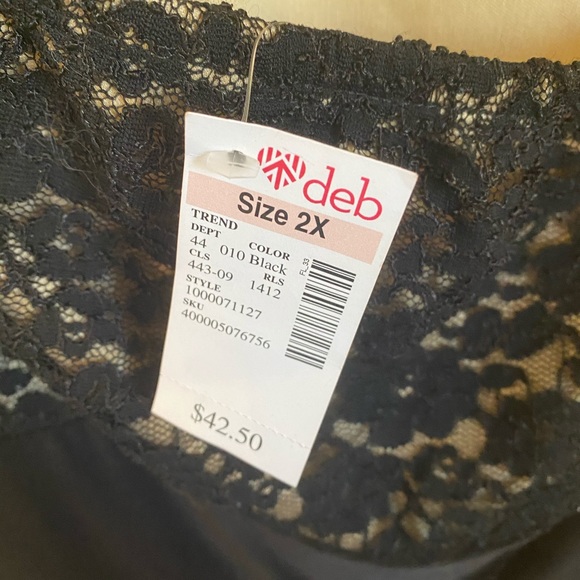 NWT Deb Lace Halter Dress - Picture 4 of 7